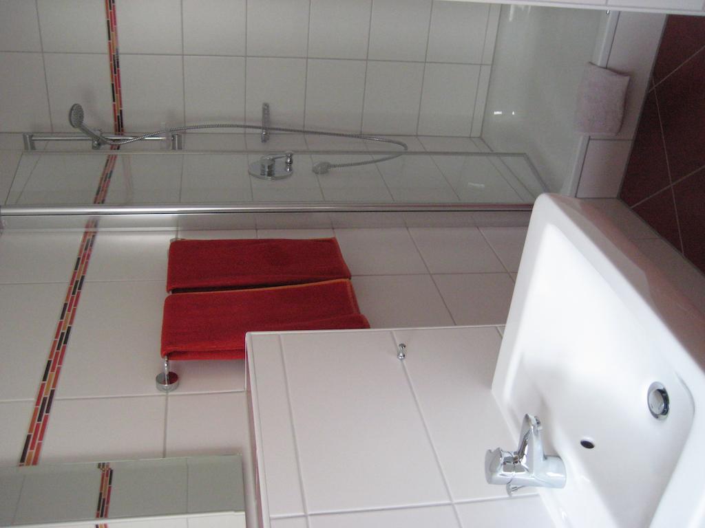 Hotel Weingut Goeres Briedel Zimmer foto